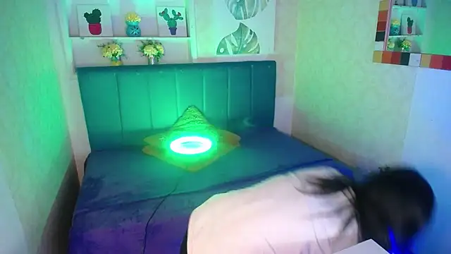 Snapshot of AnnaliOlsenX chatting on February 20, 2025, 1:51 pm AnnaliOlsenX online show from February 20, 2025, 1:51 pm