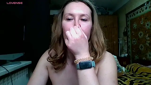 AnnaXLovers online show from February 26, 2025, 11:41 am