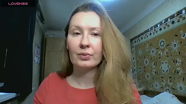 AnnaXLovers online show from March 17, 2026, 1:58 pm