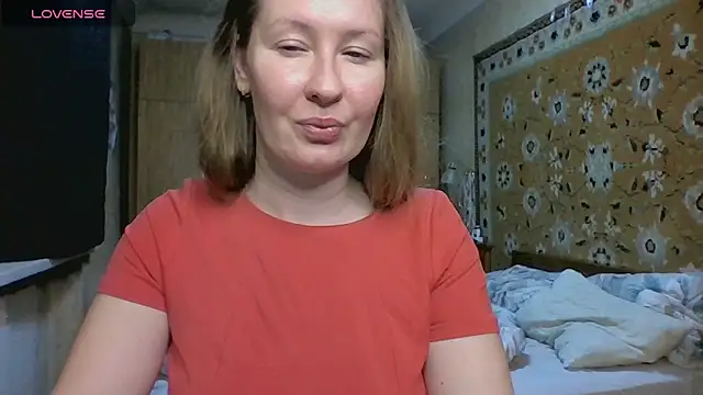 AnnaXLovers online show from April 7, 2026, 6:25 am