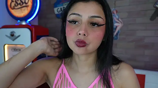 miss lizith online show from April 1, 2026, 11:11 am