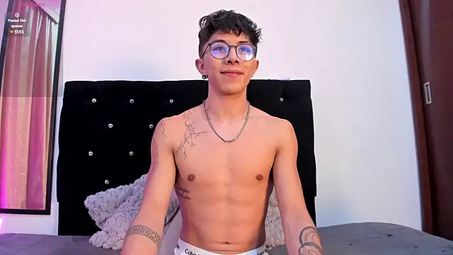 im  thomass online show from December 11, 2024, 5:32 am