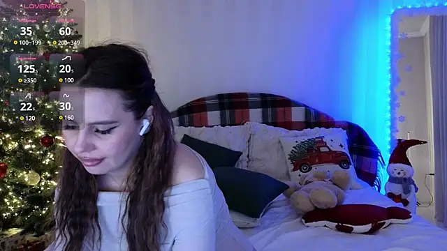 Aisha Riley online show from December 17, 2024, 5:15 pm