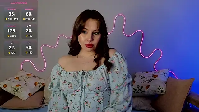 Aisha Riley online show from February 18, 2025, 1:33 pm