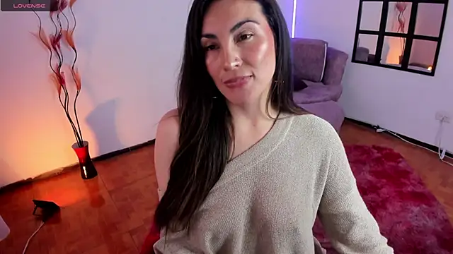 Snapshot of Elizabeth_taylor_b chatting on January 8, 2025, 10:58 pm Elizabeth taylor b online show from January 8, 2025, 10:58 pm