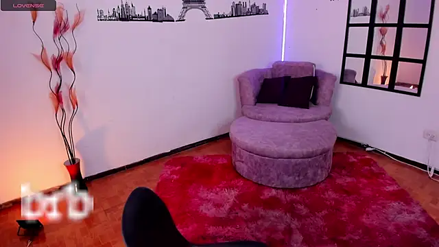 Snapshot of Elizabeth_taylor_b chatting on January 16, 2025, 6:16 pm Elizabeth taylor b online show from January 16, 2025, 6:16 pm