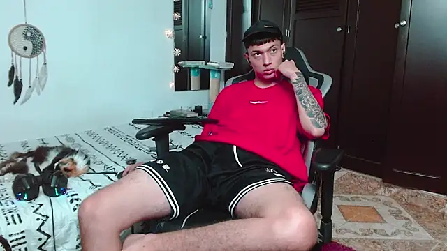 aaron blug online show from December 12, 2024, 6:47 am