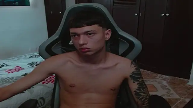 aaron blug online show from March 19, 2025, 5:06 pm