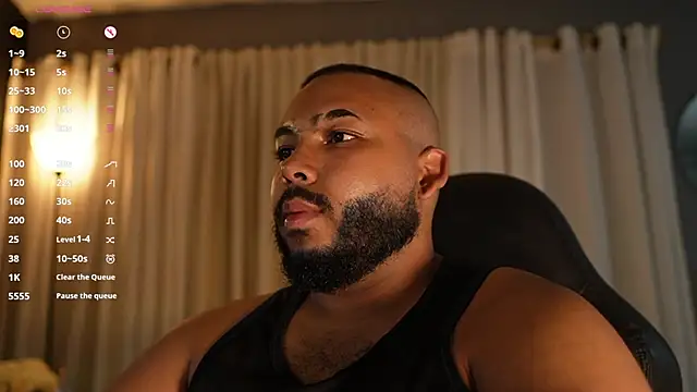 Snapshot of DilanJonnes_ chatting on September 22, 2025, 11:29 pm DilanJonnes online show from September 22, 2025, 11:29 pm