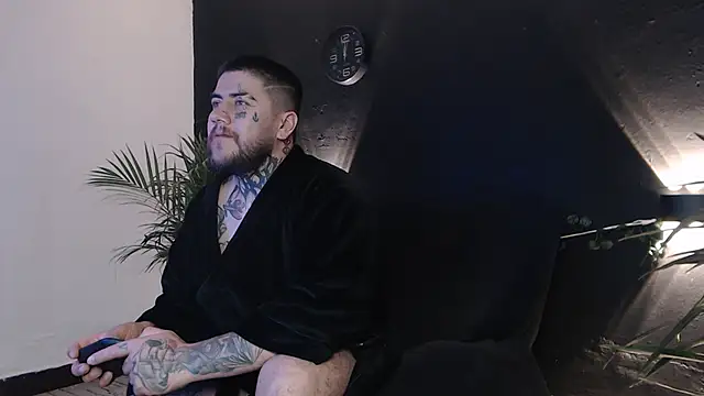 Snapshot of Ash_gusbig chatting on March 4, 2025, 4:38 am Ash gusbig online show from March 4, 2025, 4:38 am