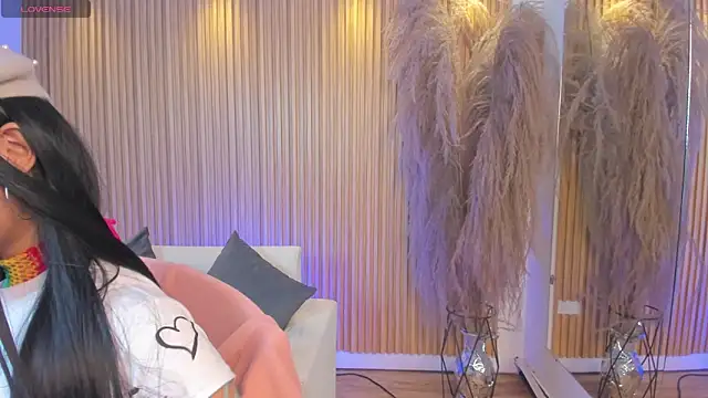 ArigyGomez online show from March 18, 2025, 7:42 pm