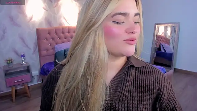 cattaleya    online show from February 18, 2026, 4:19 am