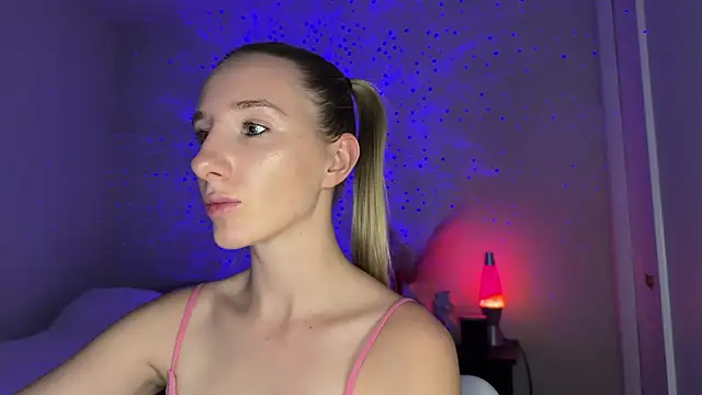 Snapshot of kalye_star chatting on February 12, 2025, 2:56 am kalye star online show from February 12, 2025, 2:56 am