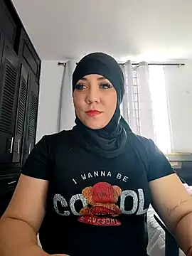 AmbarBurhan online show from January 4, 2025, 3:28 pm