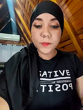 AmbarBurhan online show from February 6, 2026, 4:32 pm