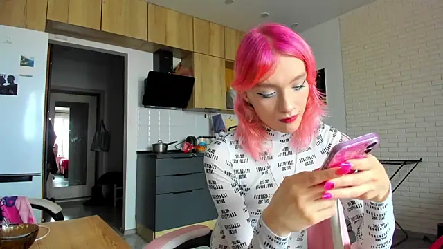  Alice Kitty online show from April 8, 2026, 8:36 am