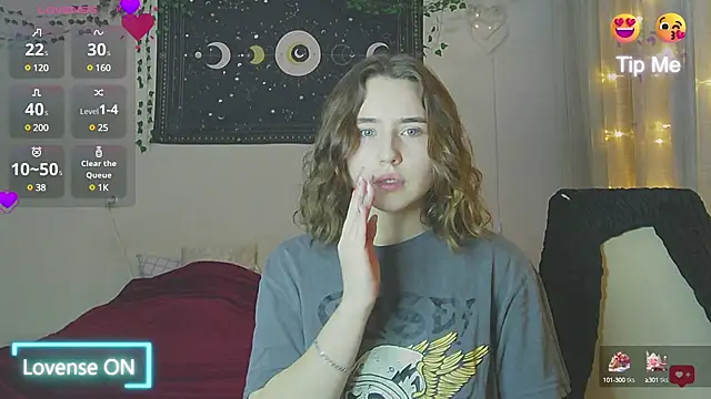 Snapshot of Aurora_workerr chatting on December 27, 2024, 3:37 pm Aurora workerr online show from December 27, 2024, 3:37 pm