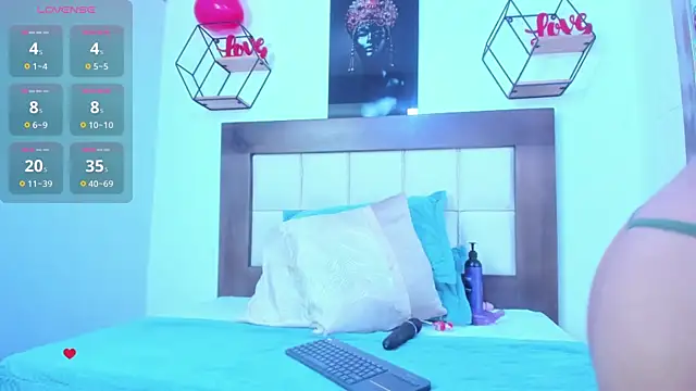 Abbyadams online show from February 4, 2025, 2:17 am