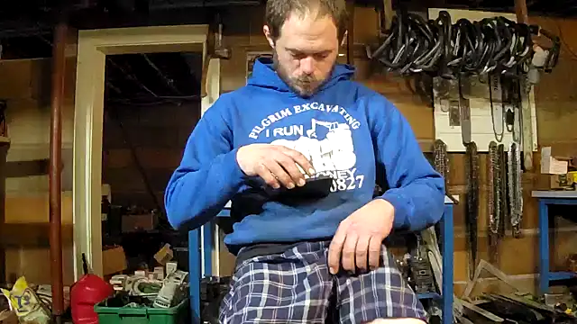 Bigoleslong98765 online show from March 1, 2026, 6:26 am