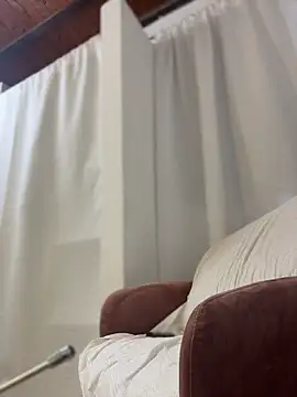 Miss-Abbii online show from December 16, 2025, 9:20 pm