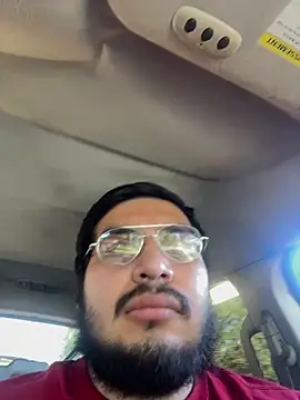 UKNOW lol online show from November 4, 2025, 4:50 pm