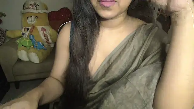 Most-Beautiful-Queen online show from January 8, 2025, 6:09 pm