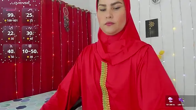 AishaAmin  online show from December 17, 2025, 12:11 pm