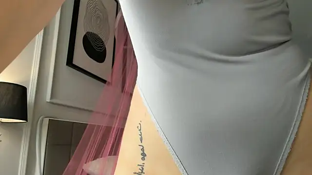 Jap amelle online show from September 29, 2025, 11:09 pm