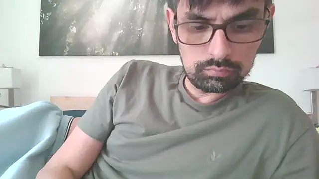 spence204011 online show from April 26, 2026, 6:38 pm