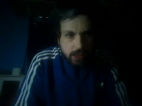 Snapshot of fred301993 chatting on December 27, 2024, 9:32 pm fred301993 online show from December 27, 2024, 9:32 pm