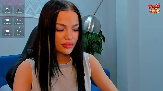 Angel Sapphire  online show from December 29, 2024, 1:49 pm