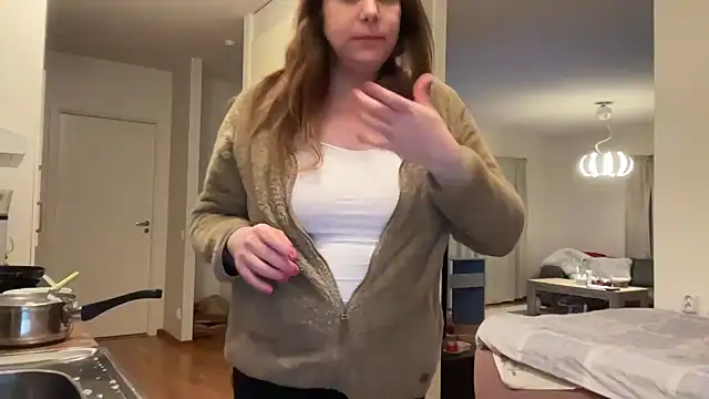 cumwithmee3 online show from March 11, 2025, 7:47 pm