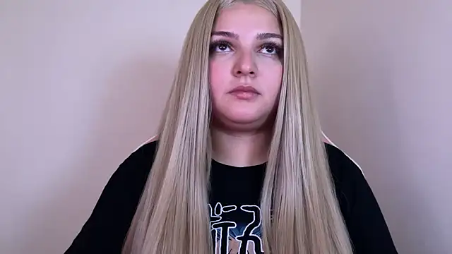 SweetPaige  online show from February 5, 2025, 1:33 pm