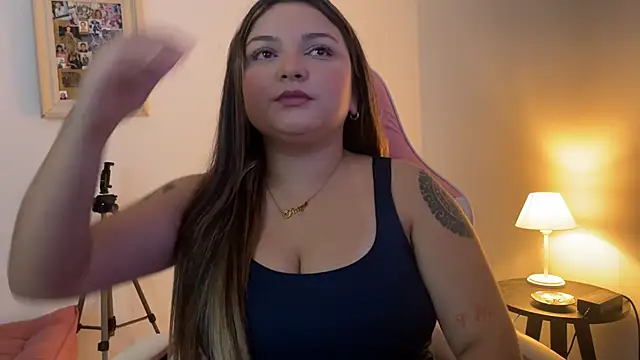 SweetPaige  online show from February 5, 2026, 8:13 pm