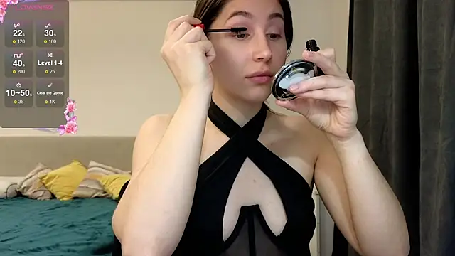 marrycolins online show from December 5, 2025, 3:26 am