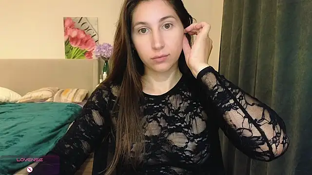 marrycolins online show from July 11, 2026, 3:09 am