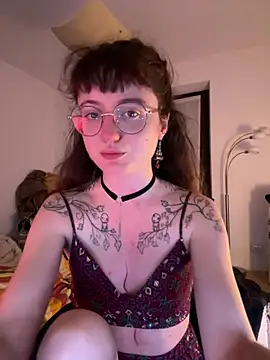  foxygirl  online show from March 10, 2025, 10:02 pm