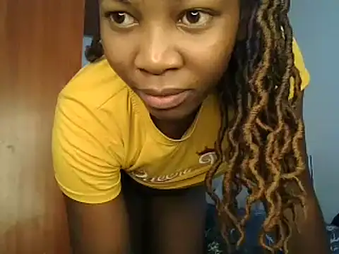 Petitiebooty online show from February 23, 2025, 2:40 am