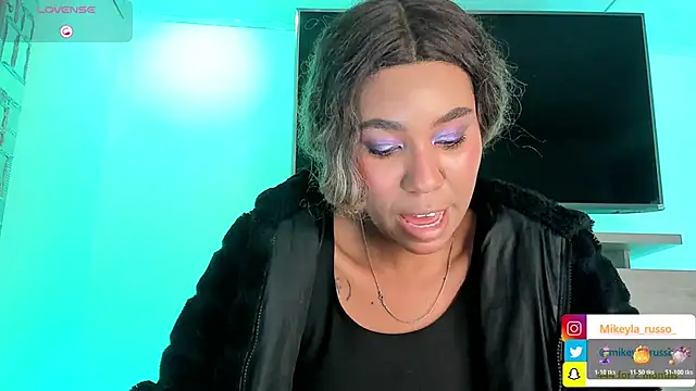 Mikeyla-Russo online show from November 6, 2025, 6:20 pm