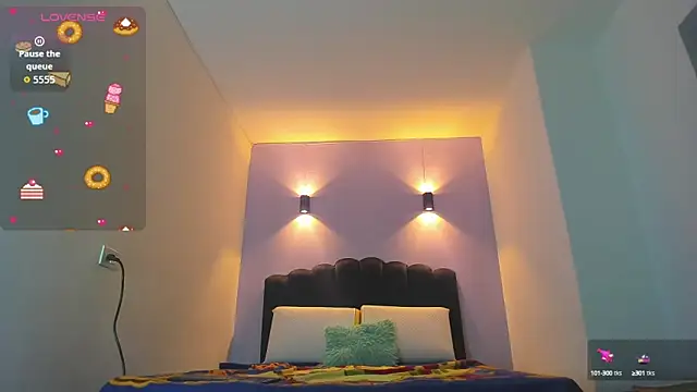 Snapshot of Sofia_Clauss_ chatting on September 15, 2025, 3:50 am Sofia Clauss online show from September 15, 2025, 3:50 am