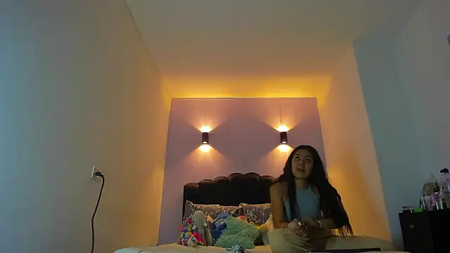 Snapshot of Sofia_Clauss_ chatting on February 8, 2026, 3:21 am Sofia Clauss online show from February 8, 2026, 3:21 am