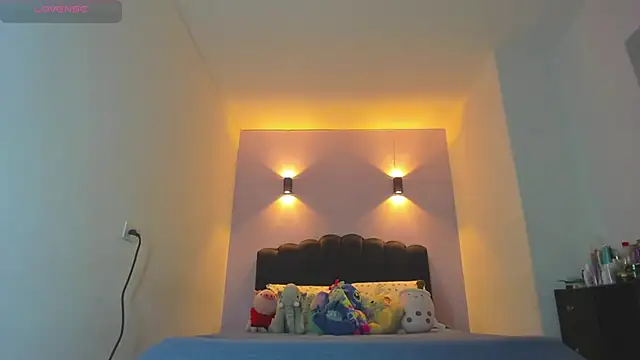 Snapshot of Sofia_Clauss_ chatting on February 22, 2026, 5:19 am Sofia Clauss online show from February 22, 2026, 5:19 am