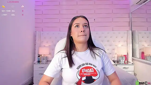 Yaaky  online show from January 13, 2025, 3:58 pm