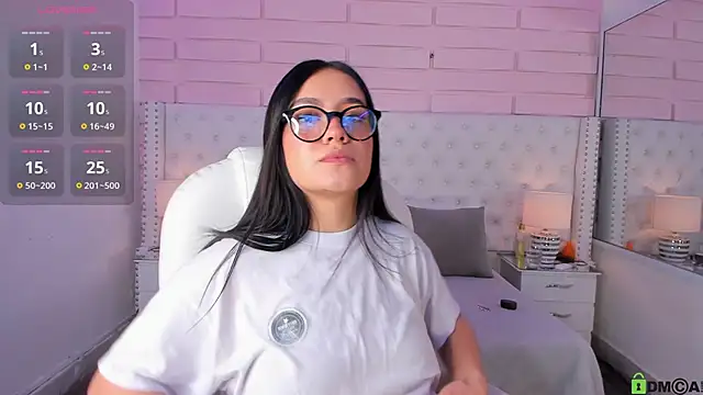 Yaaky  online show from February 27, 2025, 10:09 pm