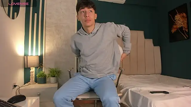 AlessandroDybala online show from January 5, 2025, 12:10 pm