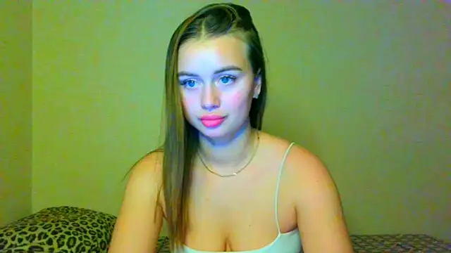 Snapshot of heart_eternity_dilara chatting on December 1, 2025, 3:28 pm heart eternity dilara online show from December 1, 2025, 3:28 pm