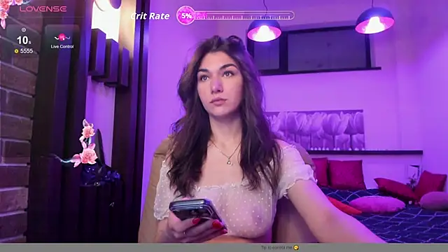 MonicaVii online show from April 6, 2026, 12:08 am