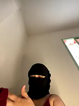 Barbyxhot online show from October 16, 2025, 3:13 pm