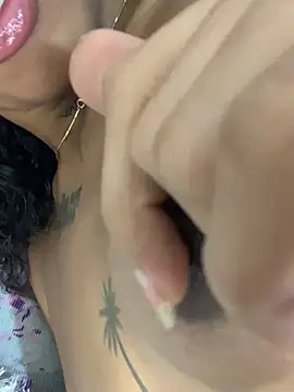 Snapshot of turabbitxx chatting on February 15, 2025, 1:31 am turabbitxx online show from February 15, 2025, 1:31 am