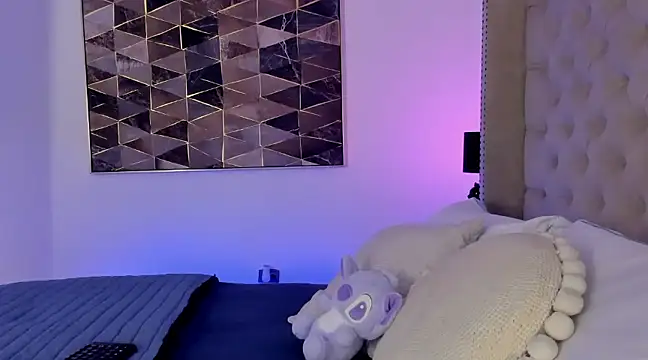 Snapshot of vangie_ chatting on January 25, 2025, 11:22 pm vangie online show from January 25, 2025, 11:22 pm